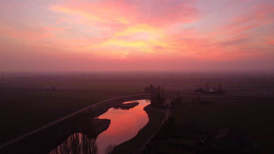 Sunsets – Venetian farmhouse for sale in Polesella, Italy