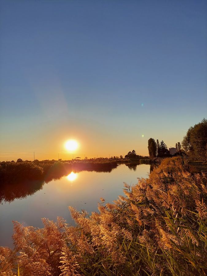 Sunsets – Venetian farmhouse for sale in Polesella, Italy